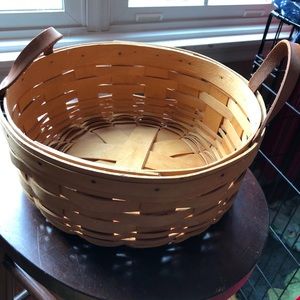 Longaberger sewing darning basket 2001